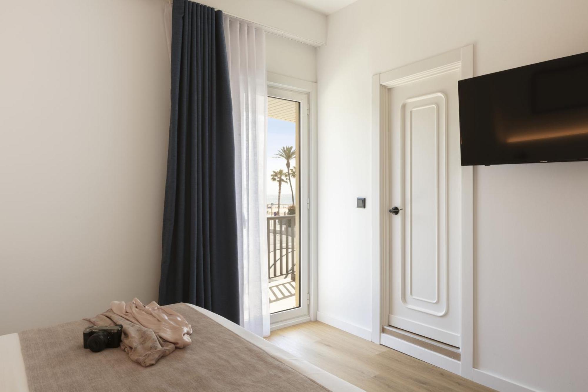 Hotel Rovira Cambrils Exterior foto